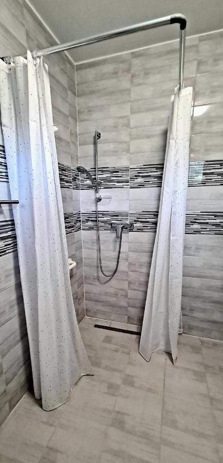 Lilac Apartman Balatonlelle Dış mekan fotoğraf